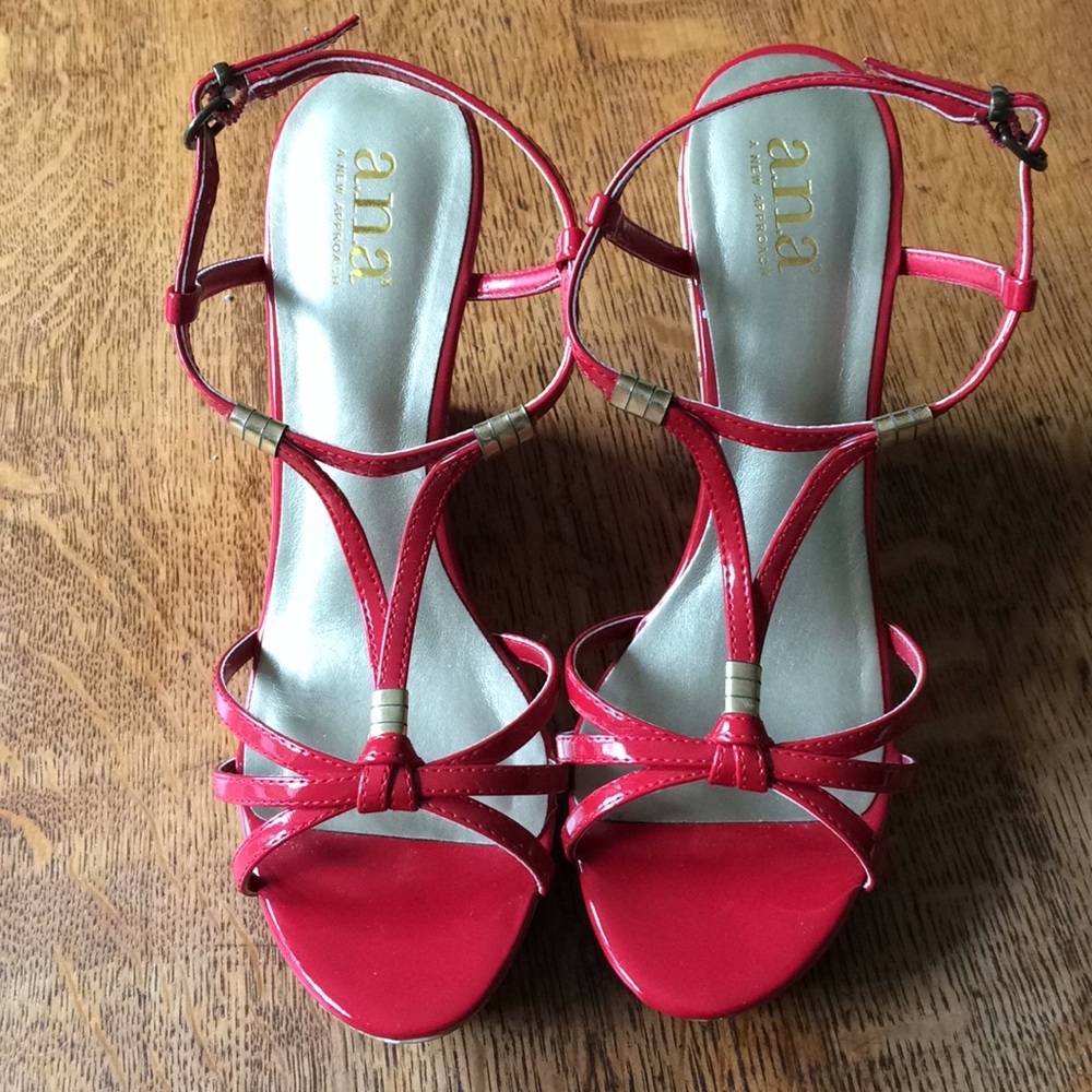 A.N.A. Sandals